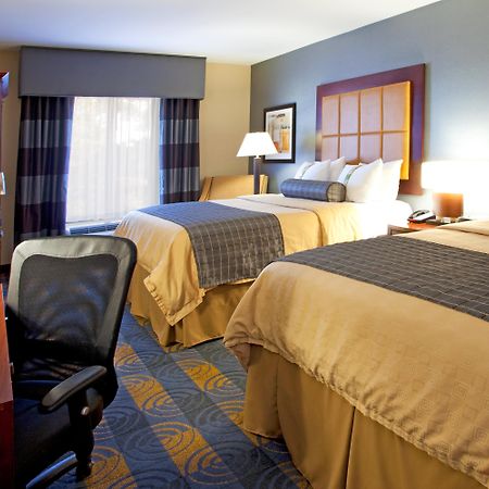 Holiday Inn Hotel & Suites Stockbridge-Atlanta I-75 By Ihg Экстерьер фото